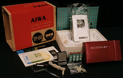 1964 Aiwa Portable Tape Recorder TP-60R - aiwabox